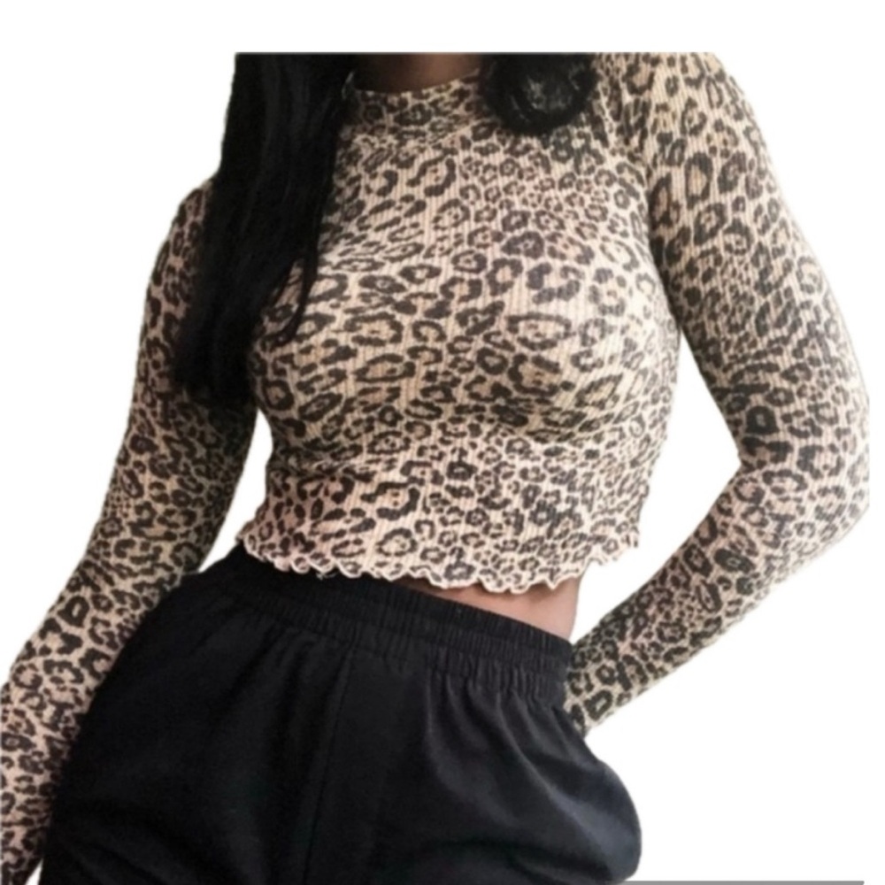 UO Out From Under Women's Leopard Print Gracen Turtleneck
